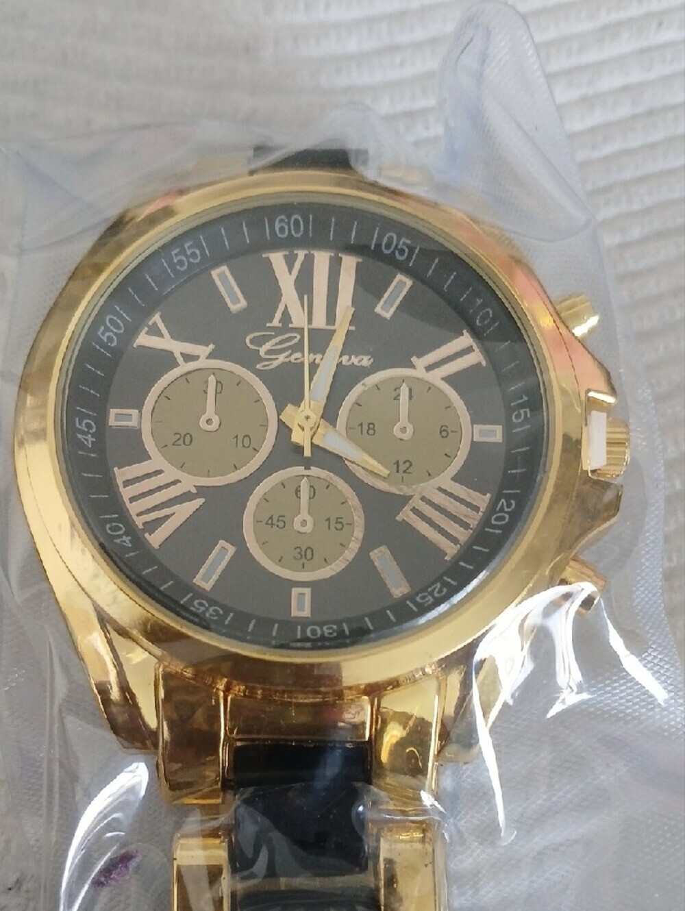 Gold and Black Chronograph Bracelet Watch - Picture 4 of 7